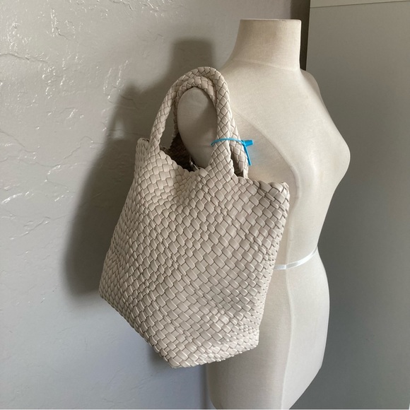 NEW!  Jinmanxue Women Vegan Leather Hand-Woven Tote Handbag in ‘creamy white’ - Picture 8 of 10
